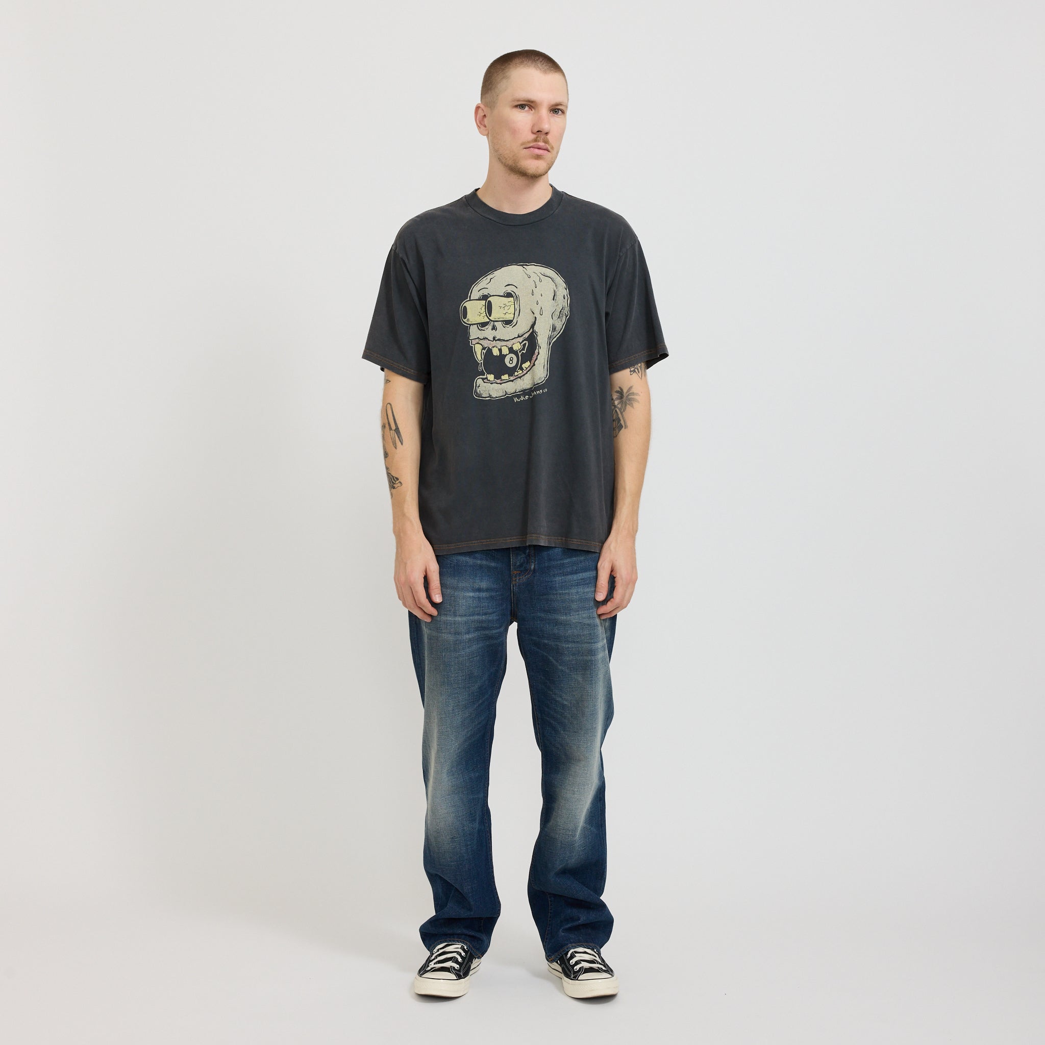 Nudie Jeans Co. | Koffe 8 Ball T-Shirt Antracite | Maplestore