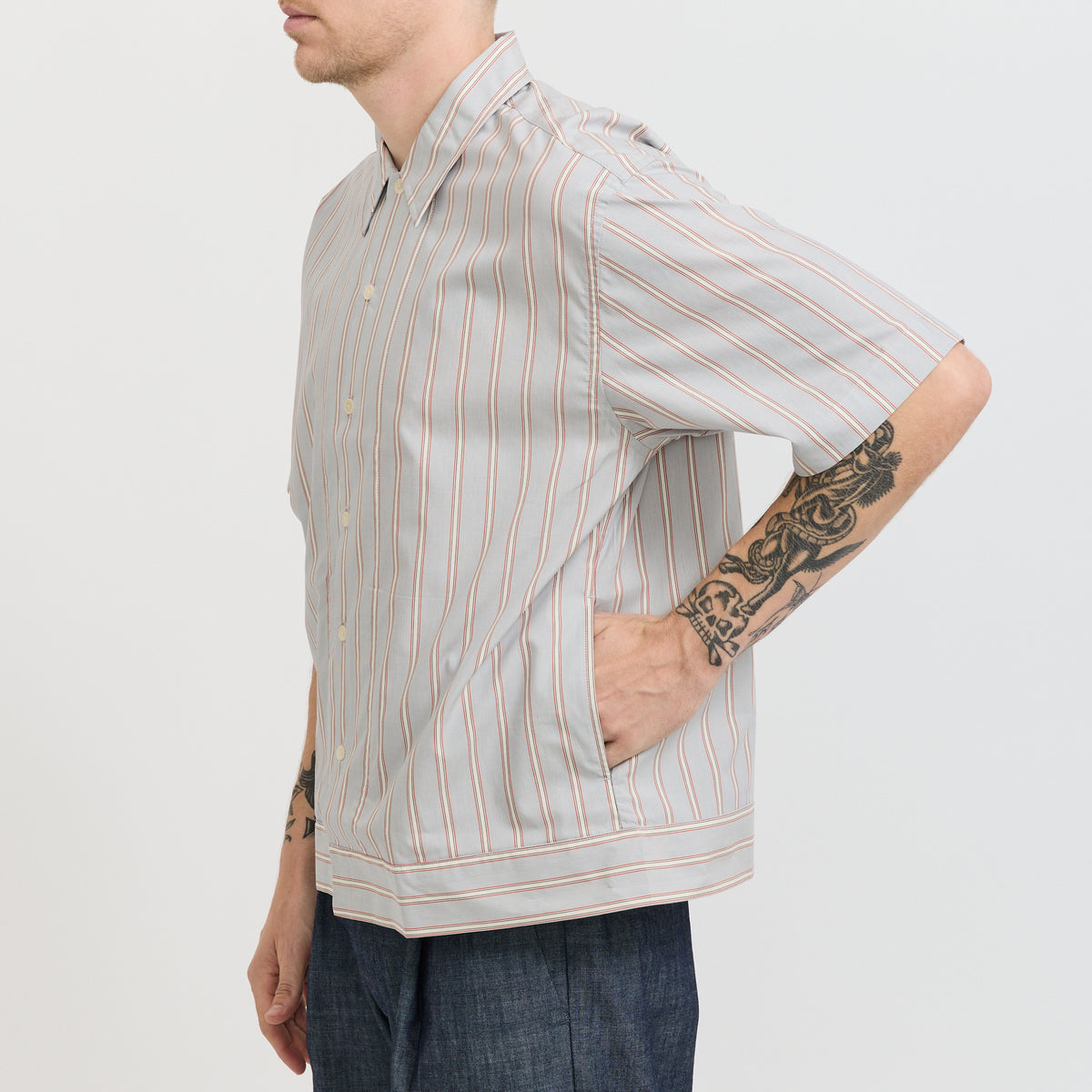 NN07 | Reed SS 5322 Red Stripe | Maplestore