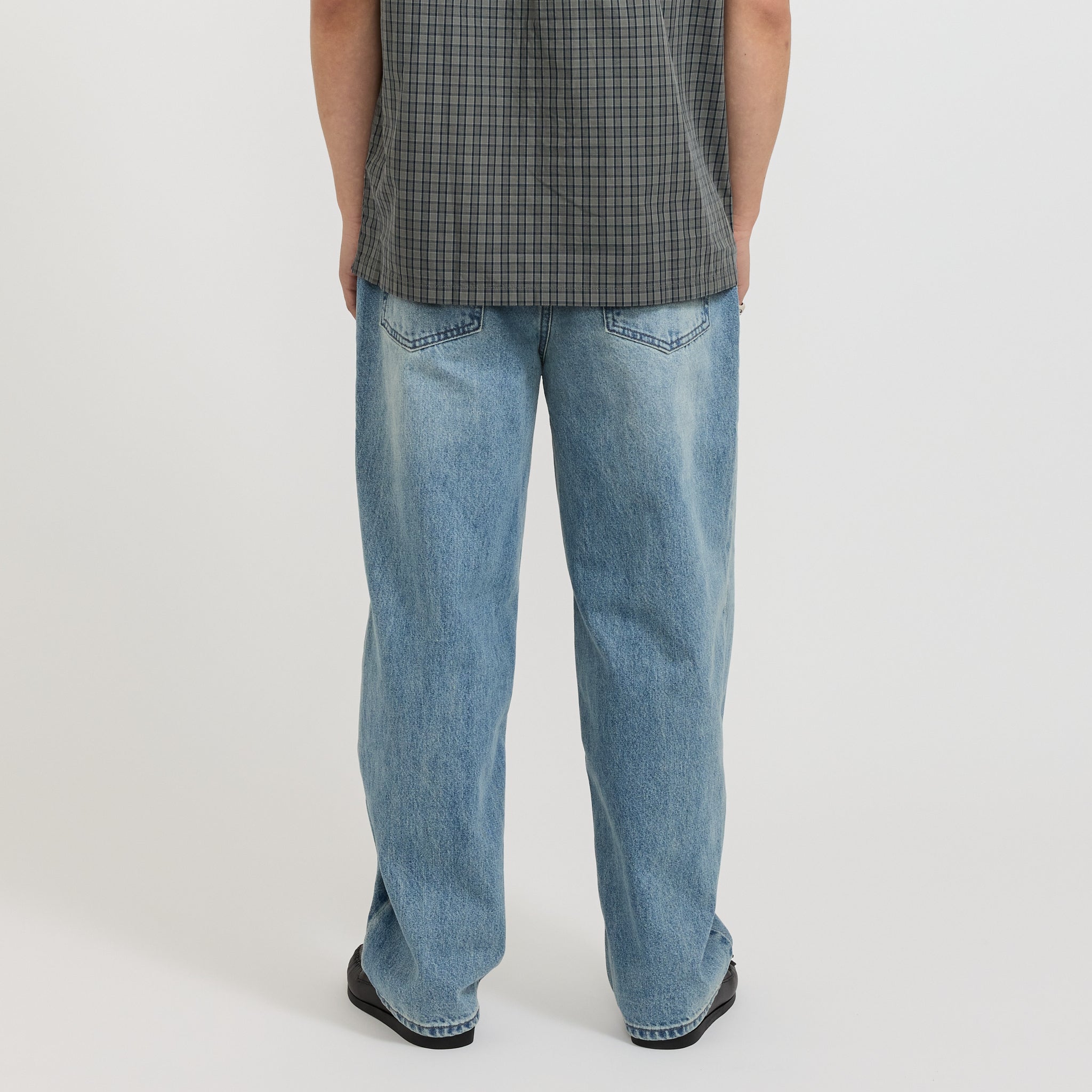 thisisneverthat | Relaxed Jeans Washed Blue | Maplestore