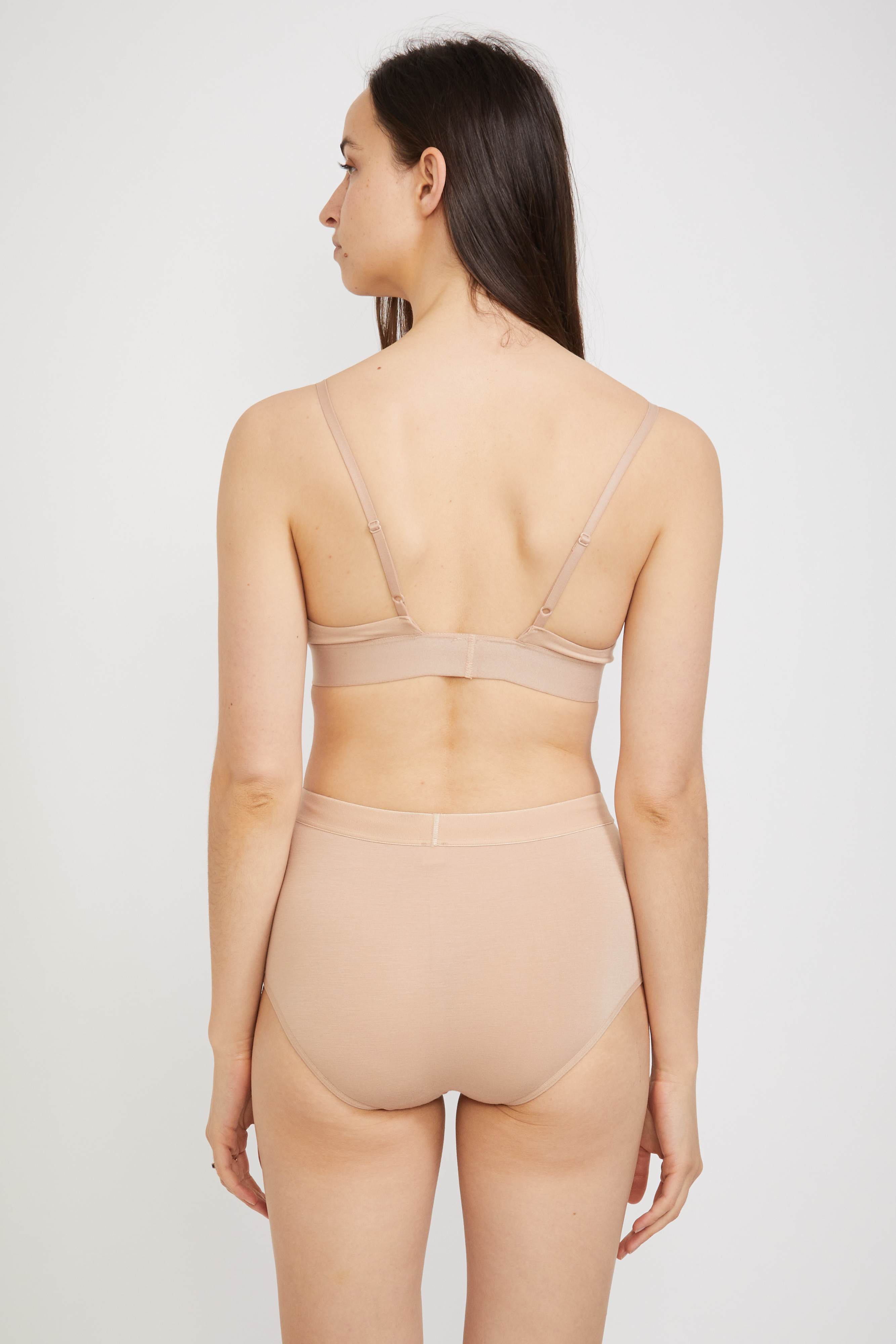 Baserange | Triangle Bra Haptic | Maplestore