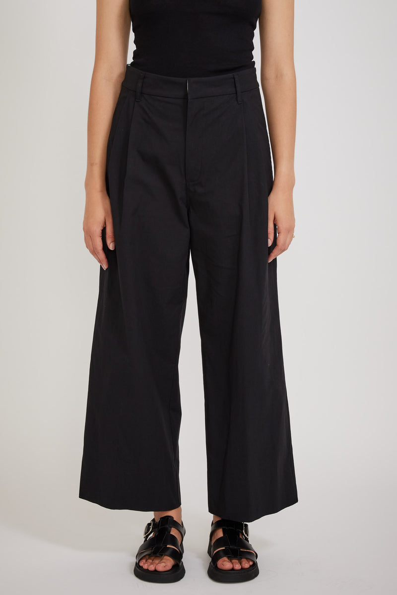 Bassike Relaxed Pleat Front Pant Black | Maplestore
